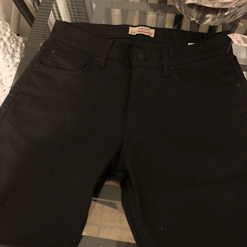 Men’s black pants